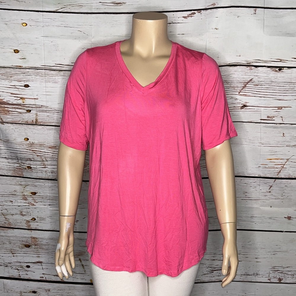 Ashley Stewart NWT 18/20 Pink Short Sleeve Back to Basics Rayon Knit Top Shirt